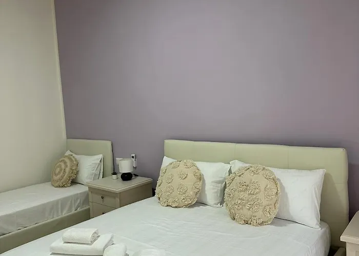 Roman Guesthouse